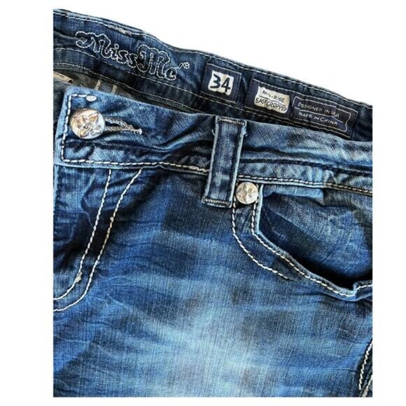 Miss Me,  Mid Rise, Easy Cropped women's size 34 jeans - Picture 3 of 8